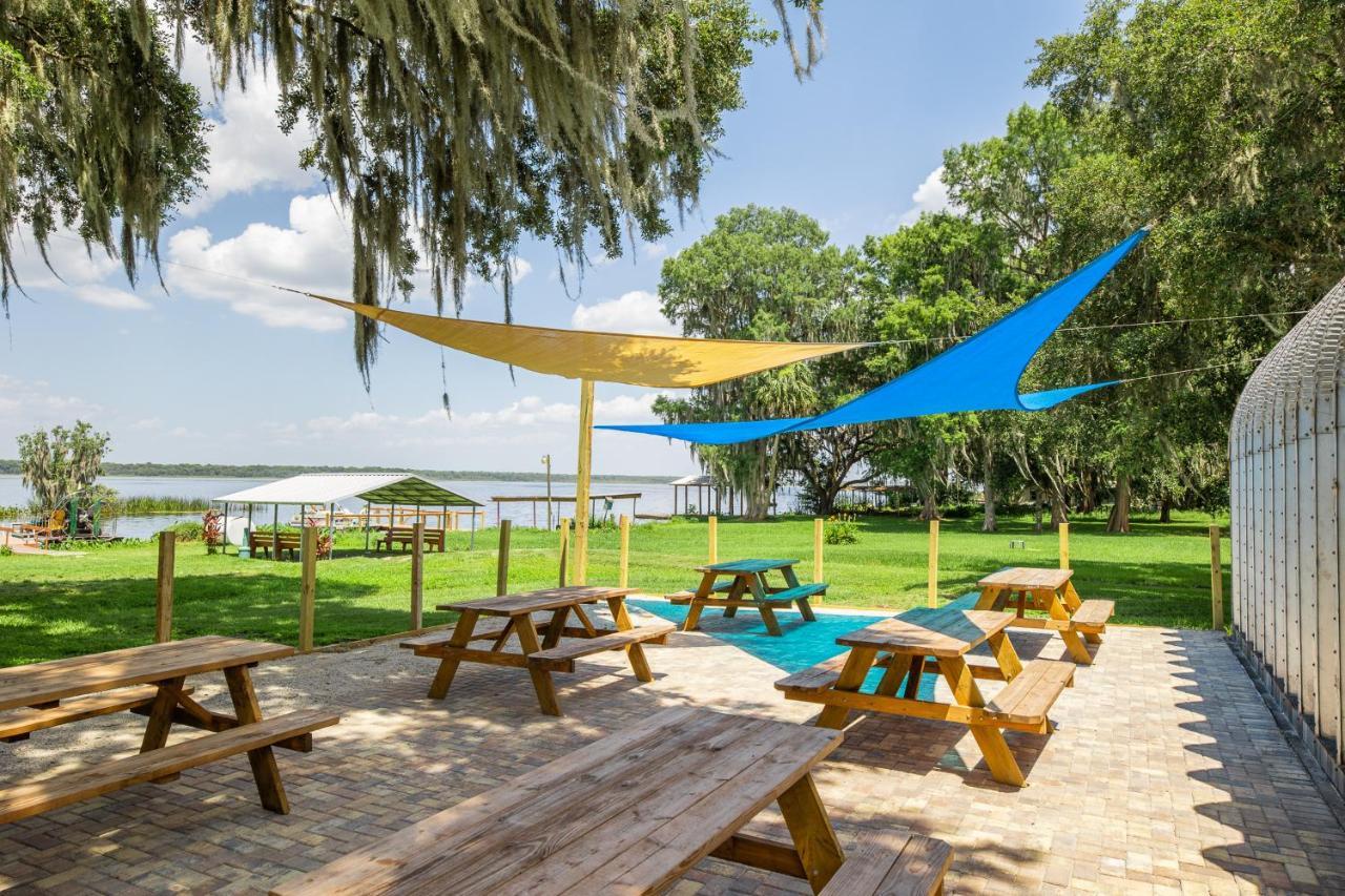 Idlewild Lodge And Rv Park Lake Panasoffkee エクステリア 写真