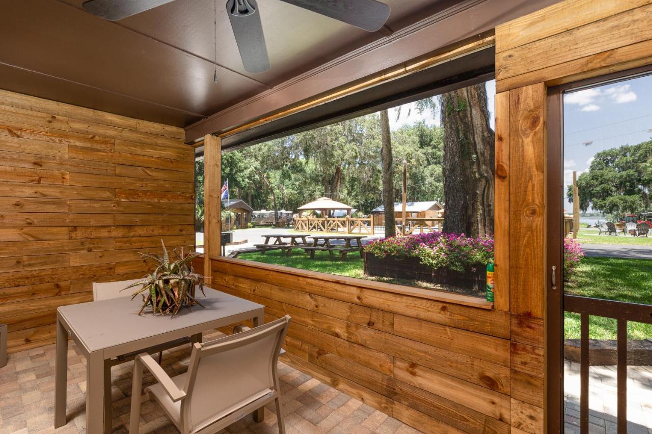 Idlewild Lodge And Rv Park Lake Panasoffkee エクステリア 写真