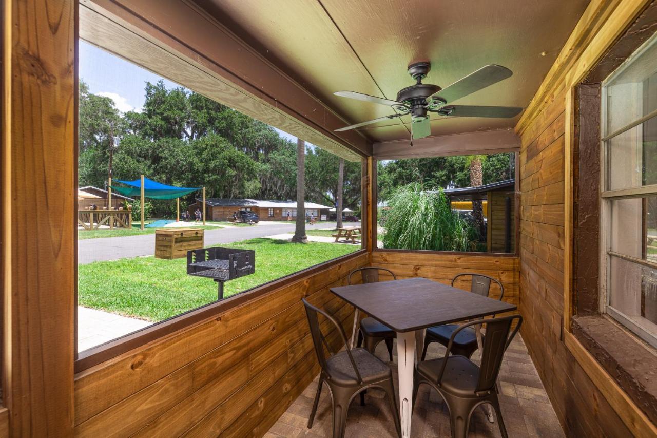 Idlewild Lodge And Rv Park Lake Panasoffkee エクステリア 写真
